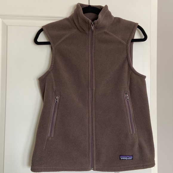 Patagonia Jackets & Blazers - Patagonia fleece vest